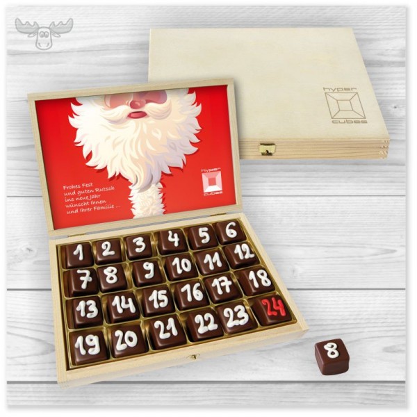 Dominostein-Adventskalender in Holzschatuelle mit Gravur außen und individualisierbarer Karte innen